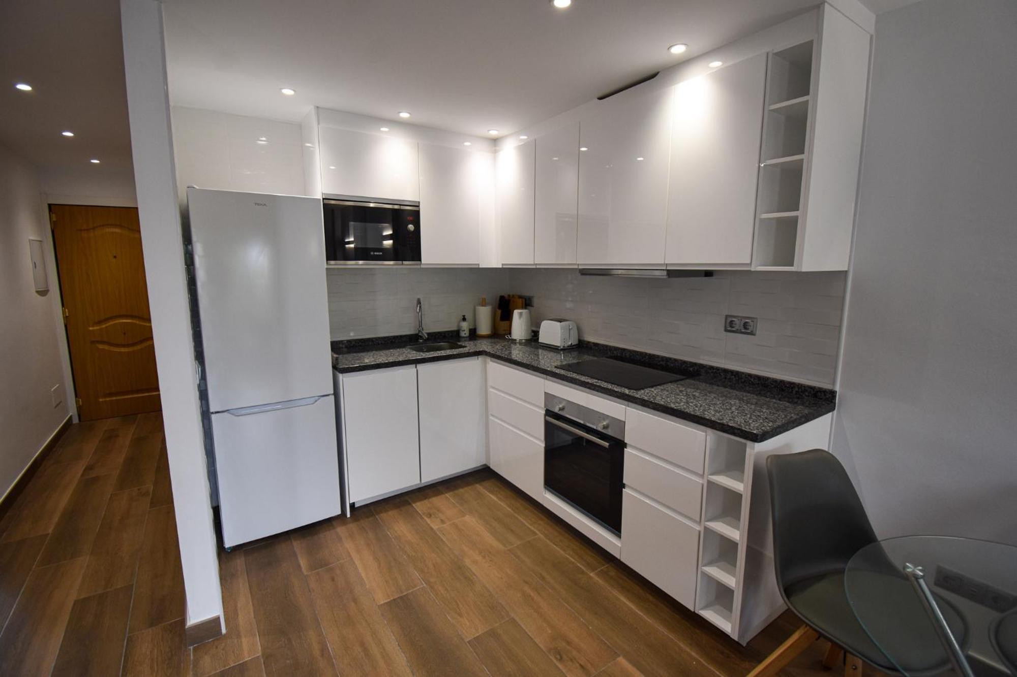 Urb Pueblo Del Parque, Luxury 2 Bedroom Apartment. Fantastic Central Location. بينالماذينا المظهر الخارجي الصورة