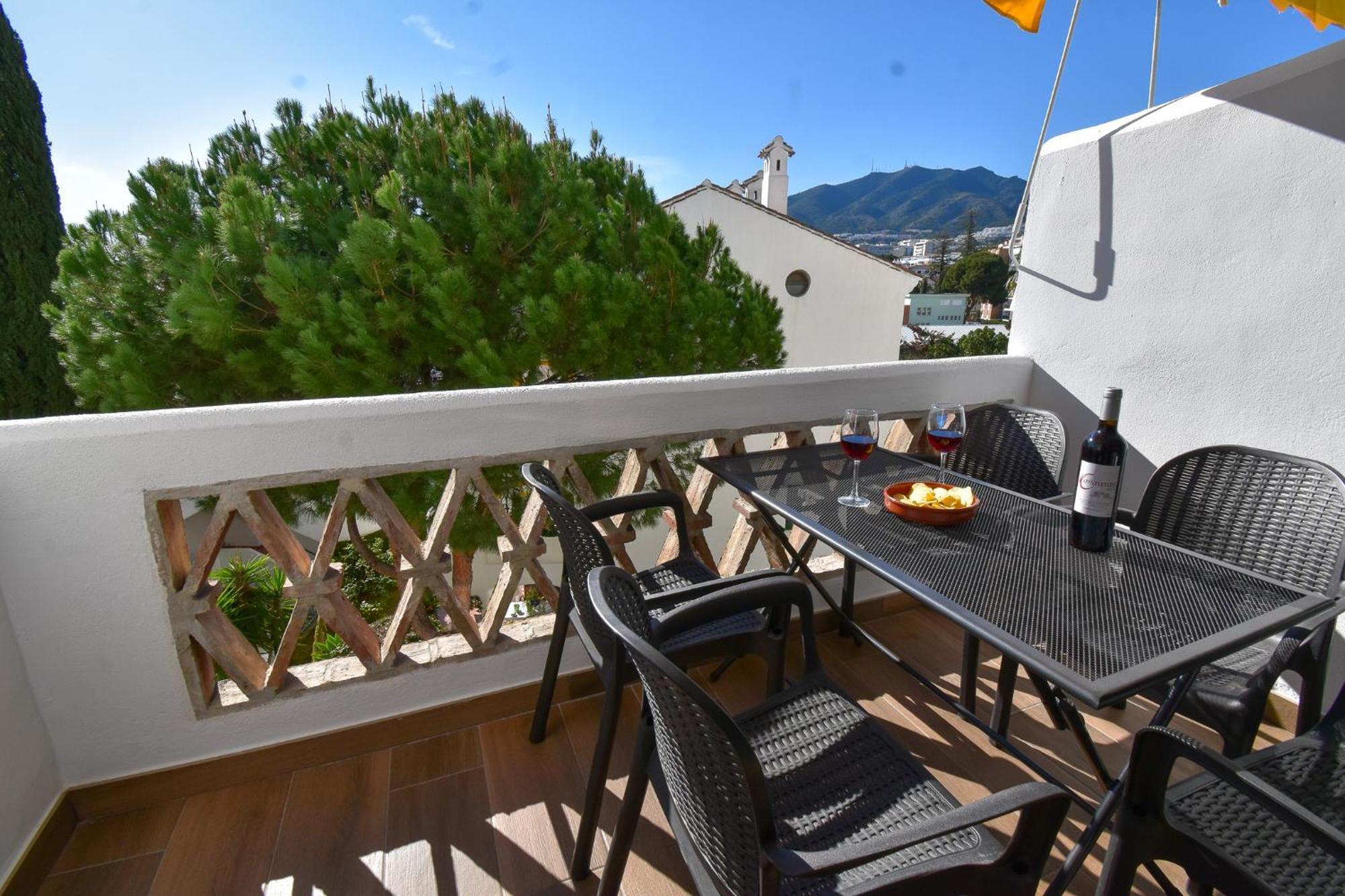 Urb Pueblo Del Parque, Luxury 2 Bedroom Apartment. Fantastic Central Location. بينالماذينا المظهر الخارجي الصورة