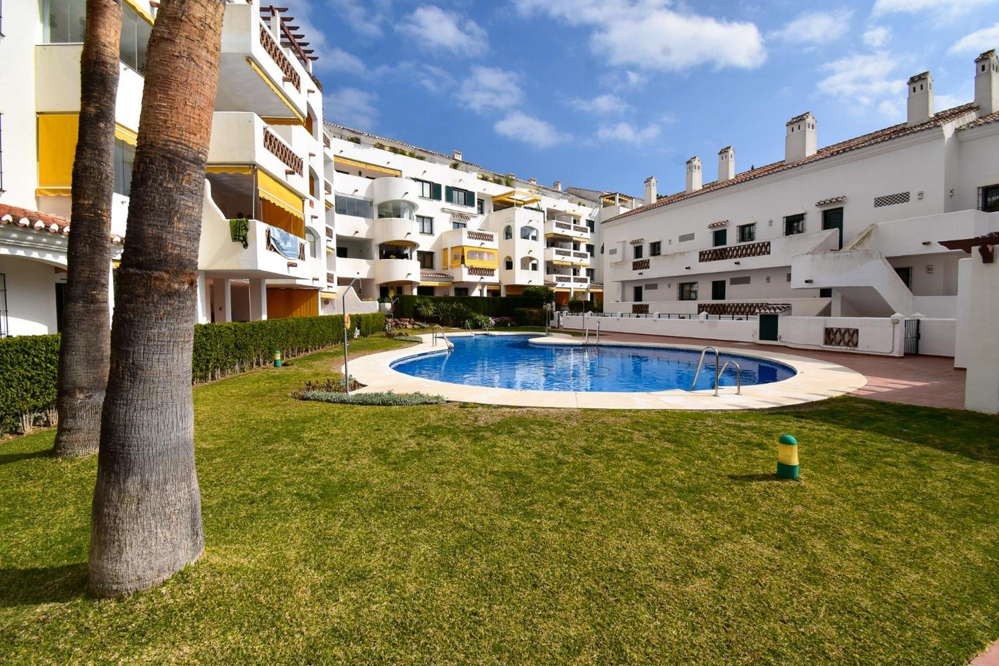 Urb Pueblo Del Parque, Luxury 2 Bedroom Apartment. Fantastic Central Location. بينالماذينا المظهر الخارجي الصورة